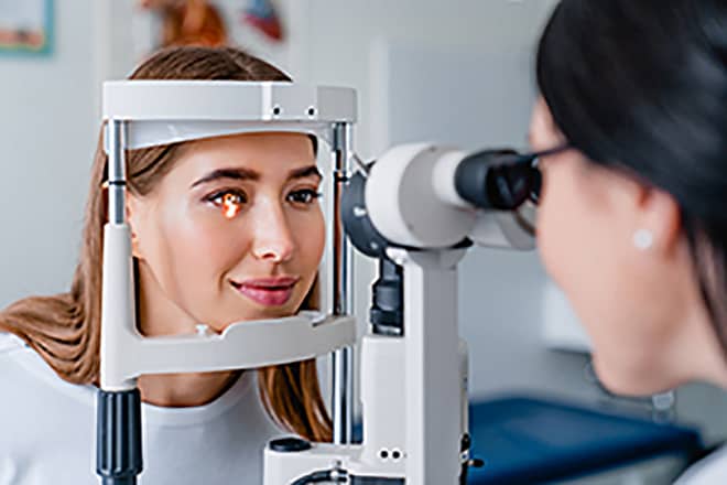 Dallas DFW Richardson Eye Ophthalmologist Cataract LASIK